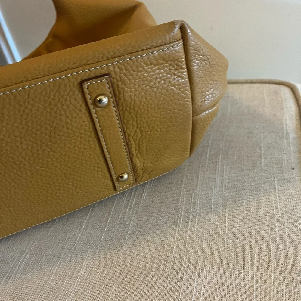 Dooney & Bourke Logo Lock Bag - Picture 6 of 12